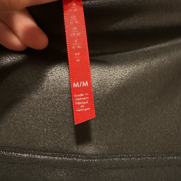 Spanx SPANXshape™ Faux Leather Leggings Black Size M - Picture 7 of 14